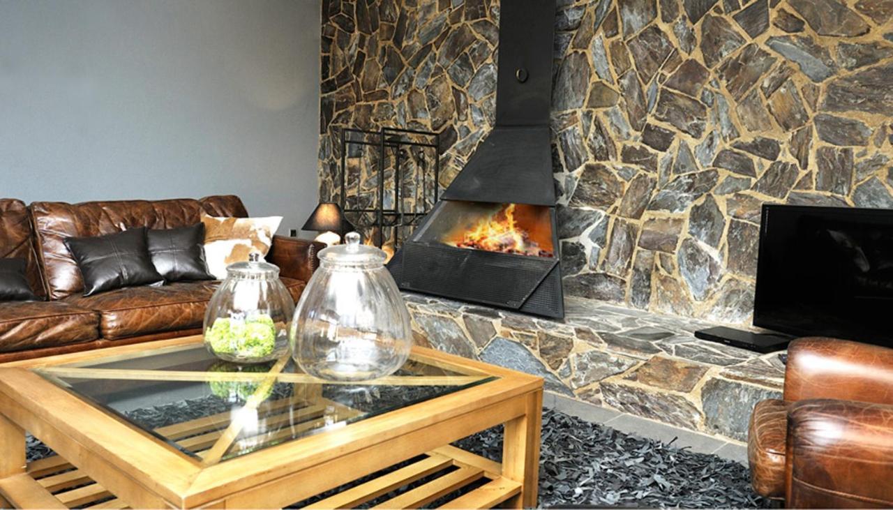 La Caseta De Queixans Con Chimenea Puigcerdà Extérieur photo